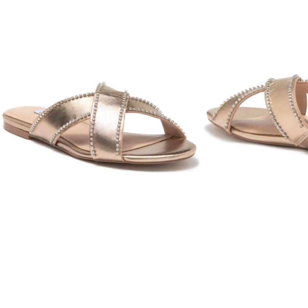 CHARLES DAVID KENYA EMBELLISHED METALLIC LEATHER FLAT SANDALS SIZE 9 NEW IN BOX - Picture 3 of 12